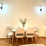 Iljazi's 아파트
