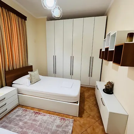 Iljazi's Lejlighed Vlorë