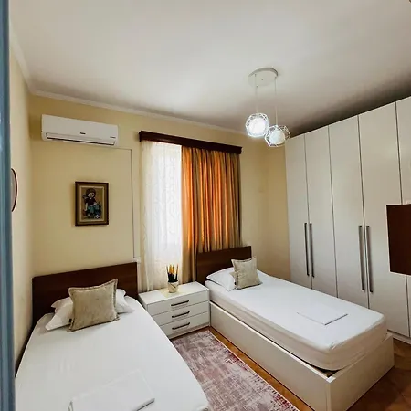 Iljazi's Apartamento *