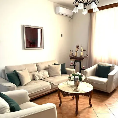 Iljazi's * Vlorë