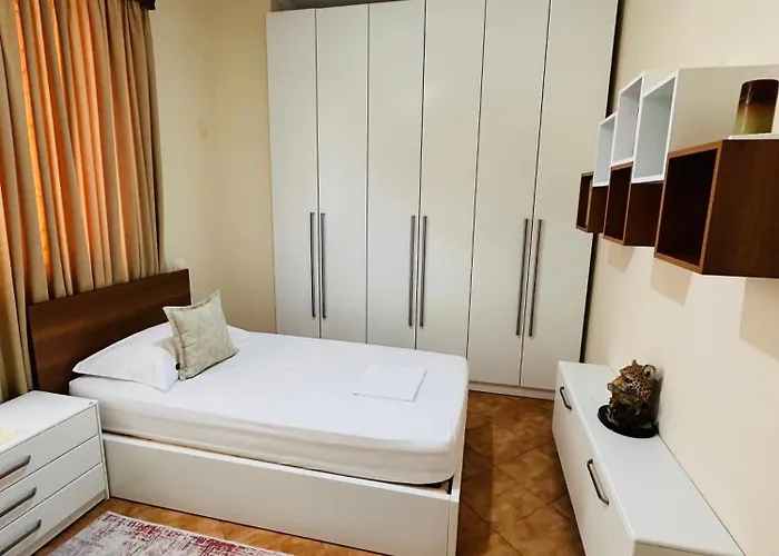 Iljazi's Daire Avlonya